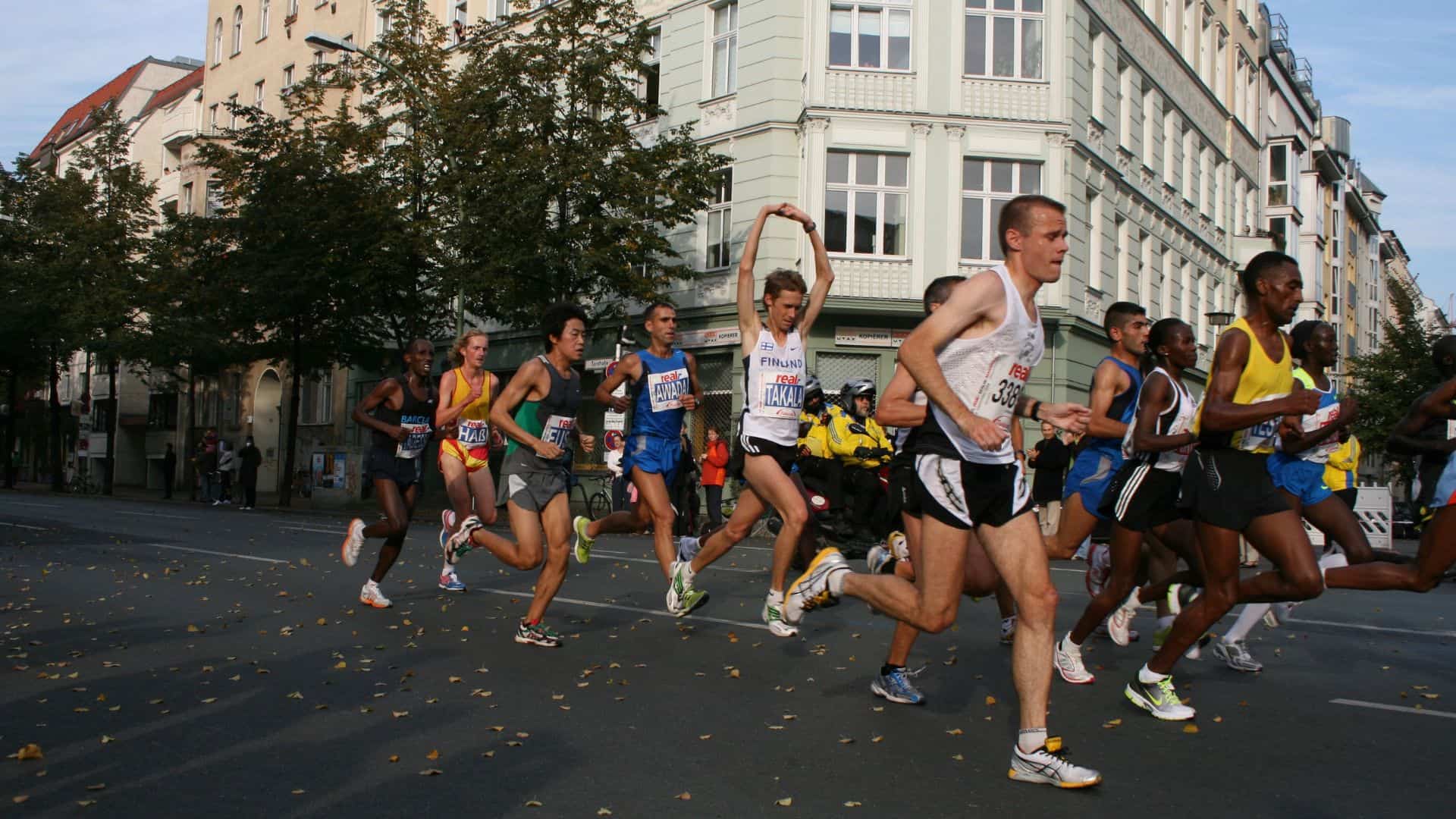 Berlin Marathon Qualifying Times How Fast You Need To Run