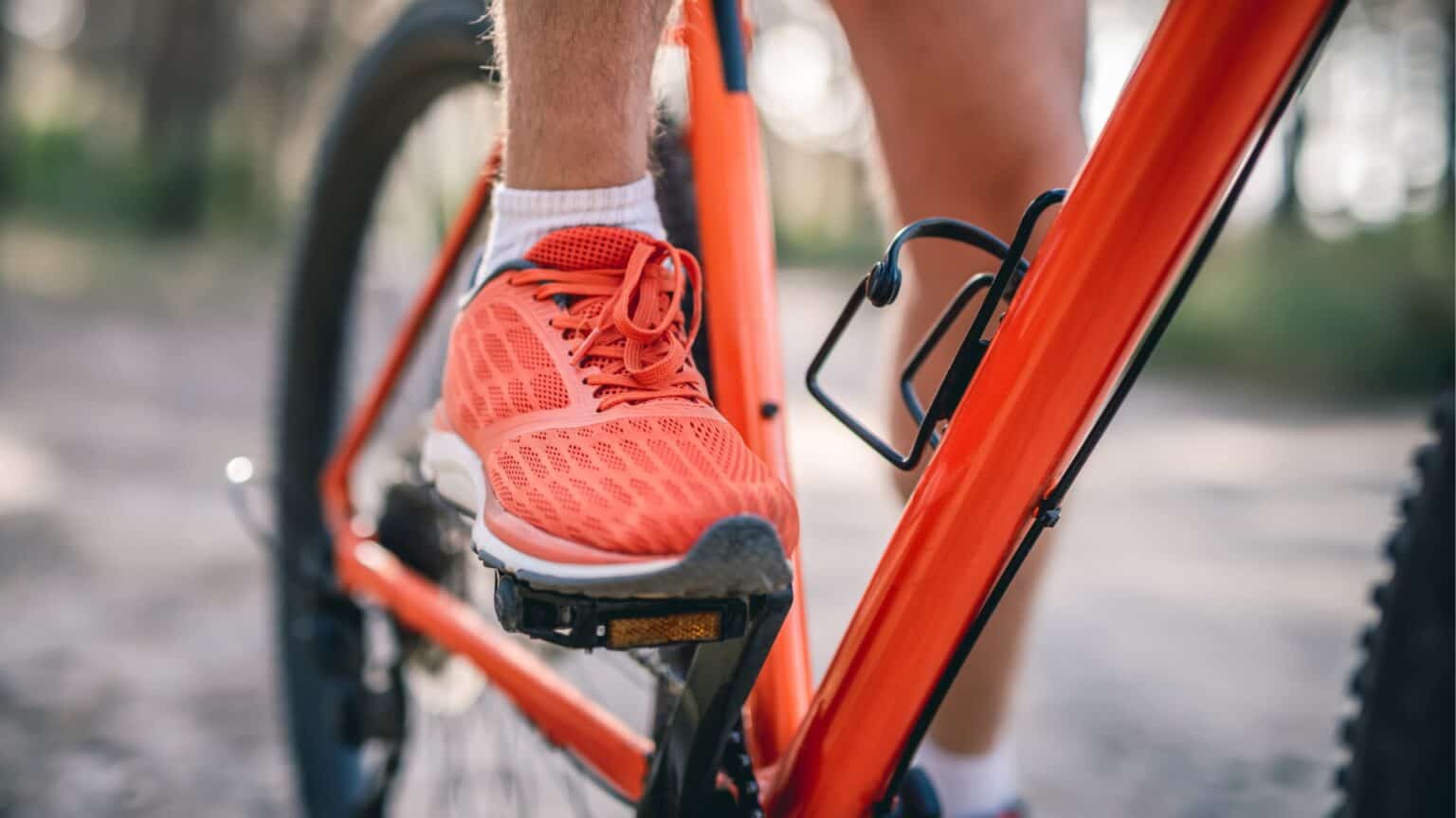 Why Your Feet Might Feel Numb While Cycling